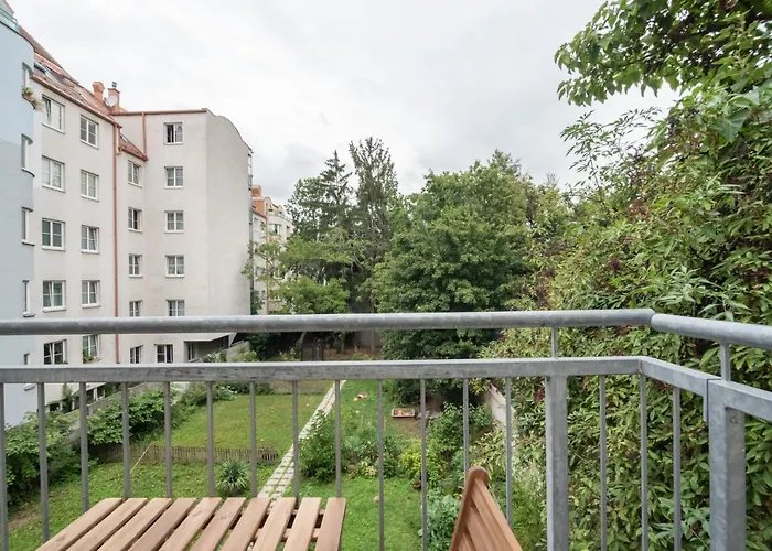 Bright, Cozy & Quiet Апартаменти Відень
